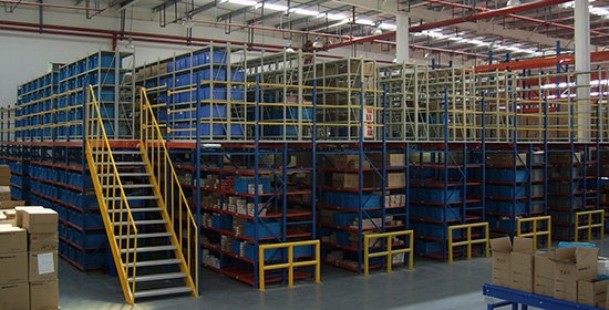 ��¥����