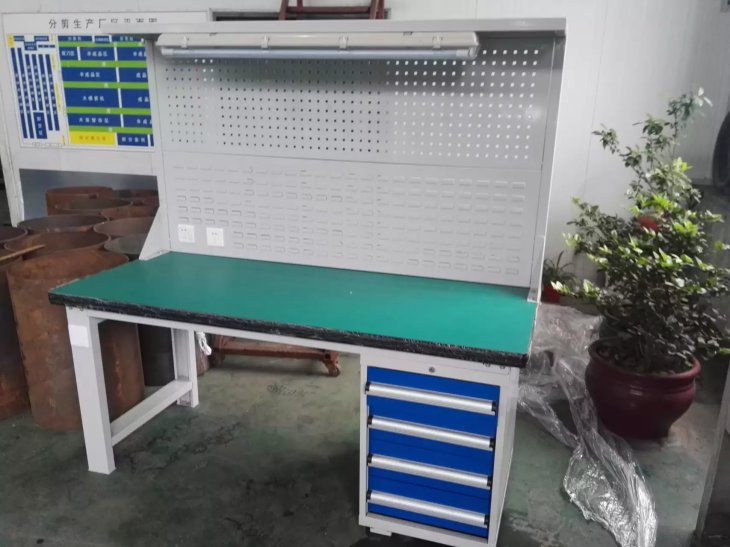 ����̨��