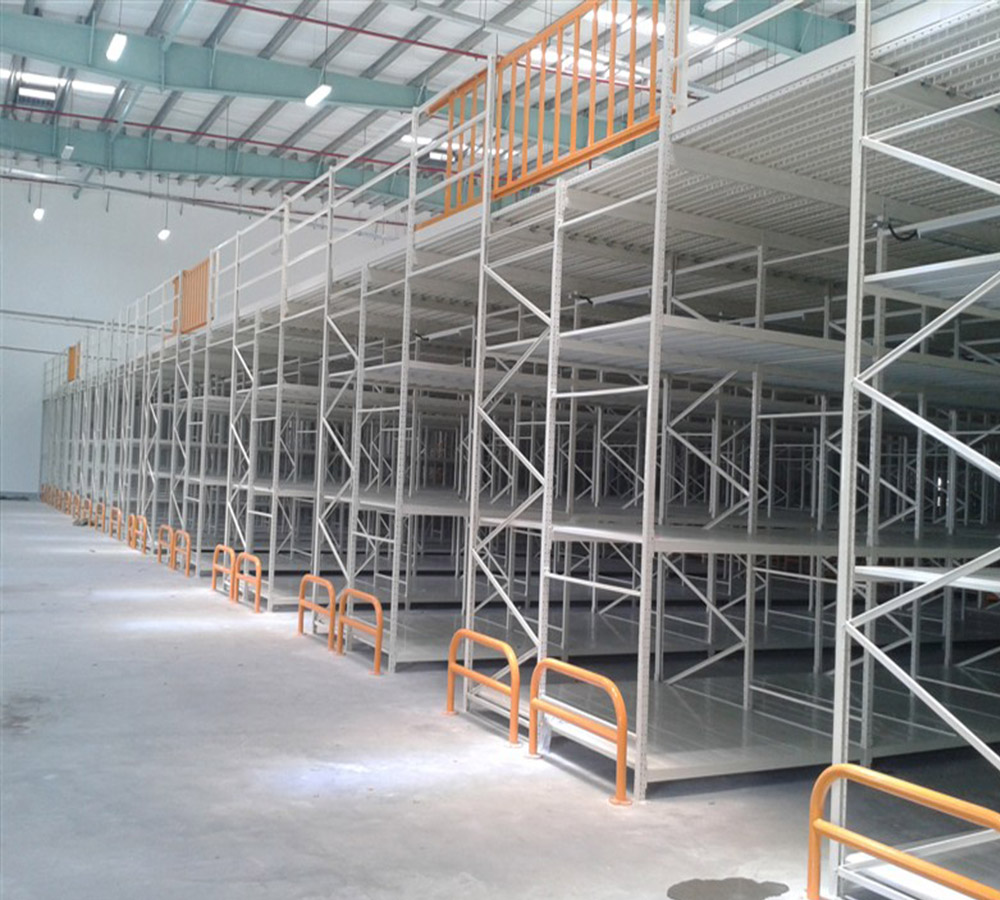 ��¥����